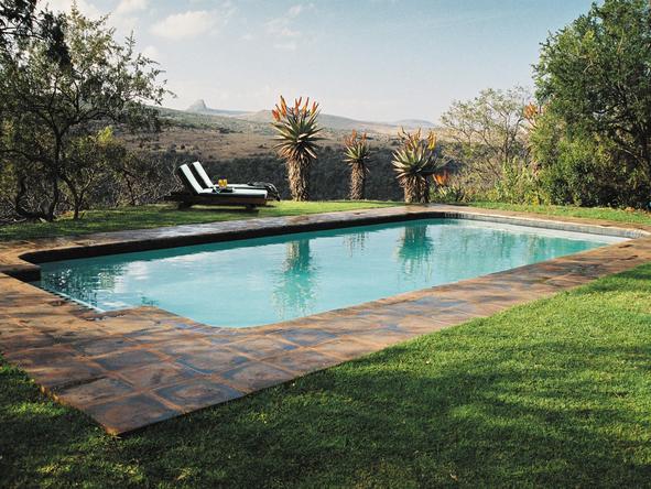 Fugitives' Drift Lodge - Pool